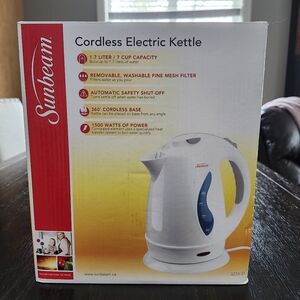 Brand New! Sunbeam Electric Kettle.